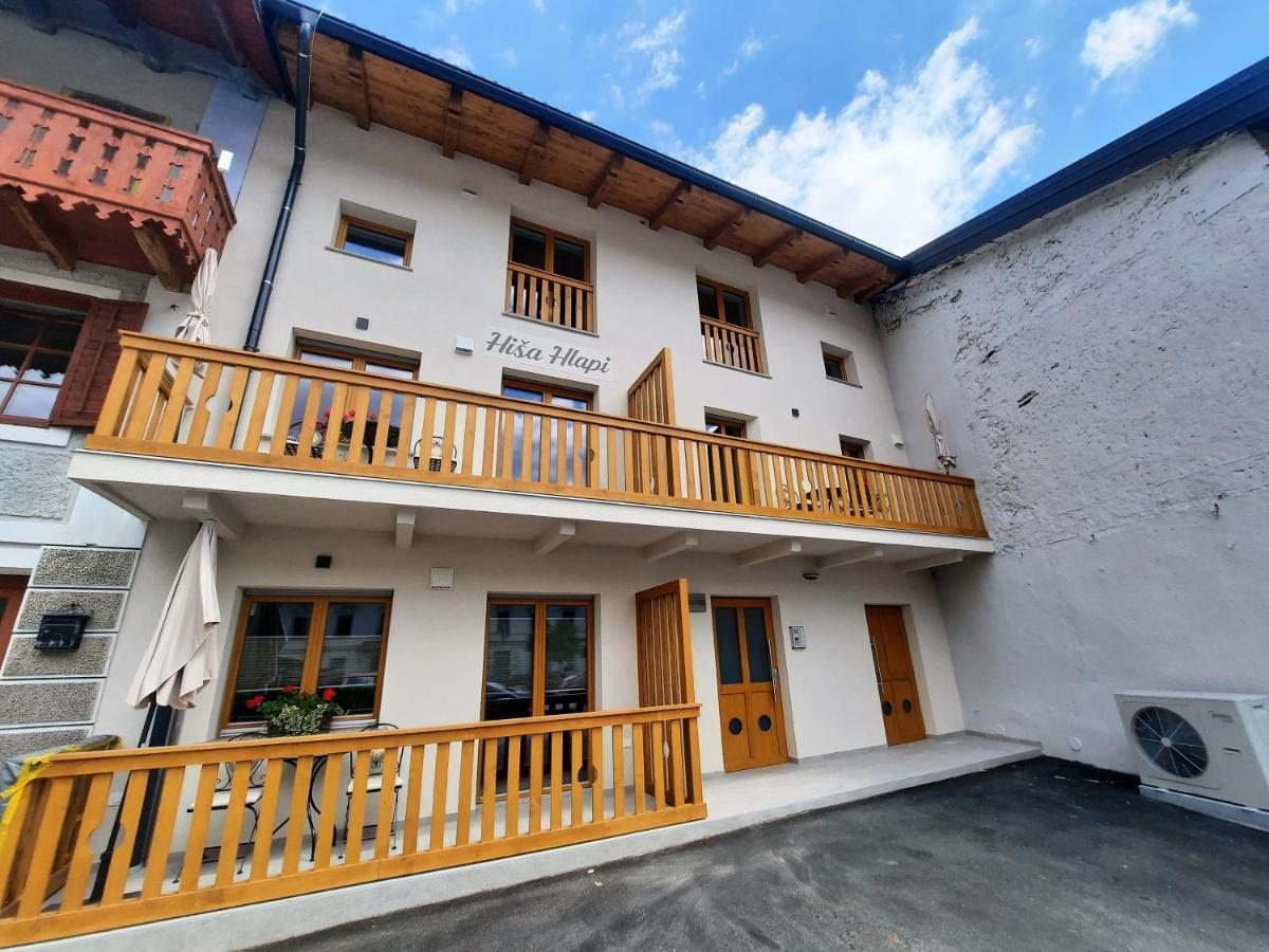 Apartments Hlapi With Spa Kobarid Bagian luar foto