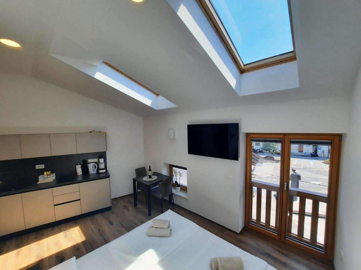 Apartments Hlapi With Spa Kobarid Bagian luar foto