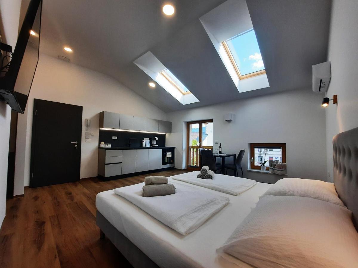 Apartments Hlapi With Spa Kobarid Bagian luar foto