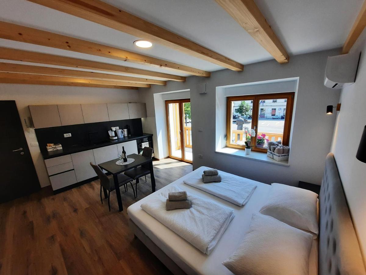 Apartments Hlapi With Spa Kobarid Bagian luar foto