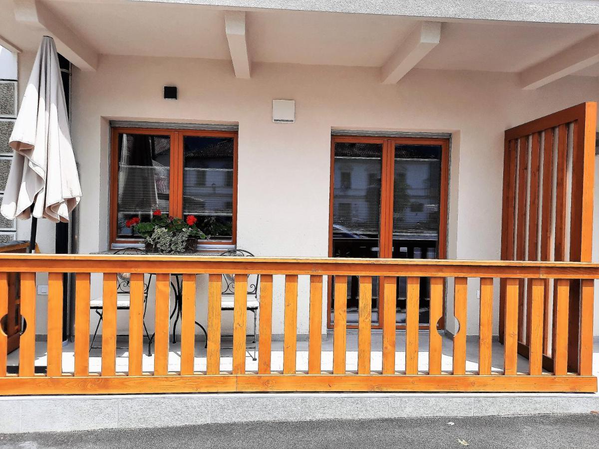 Apartments Hlapi With Spa Kobarid Bagian luar foto